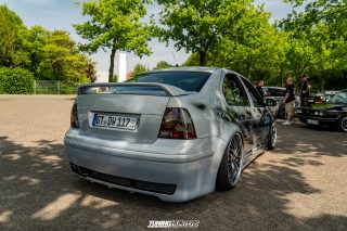 Flach_am_Bach_140625_891