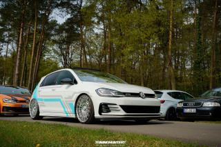 JustDeep - Tief im Hof