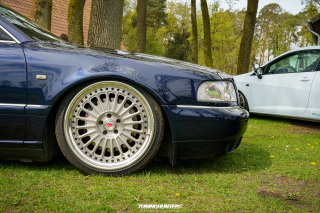 JustDeep - Tief im Hof