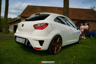 JustDeep - Tief im Hof