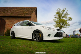 JustDeep - Tief im Hof