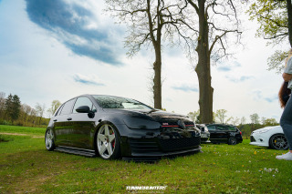 JustDeep - Tief im Hof