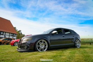 JustDeep - Tief im Hof