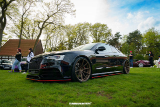 JustDeep - Tief im Hof