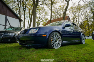 JustDeep - Tief im Hof