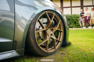 JustDeep - Tief im Hof