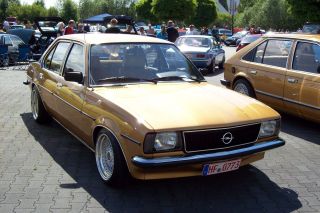 Opel_Tagestreffen_Herford_2009-001
