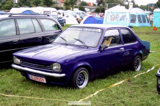 YAKUMO   DIGITAL CAMERA