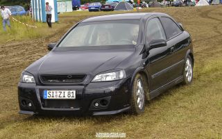 Opeltreffen_Hoexter_Schieder-Schwalenberg_2004-090