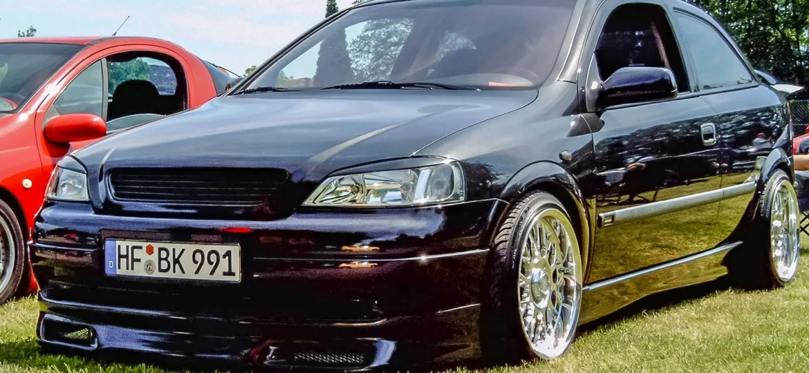 Events2005_4-tuning-total-kaunitz